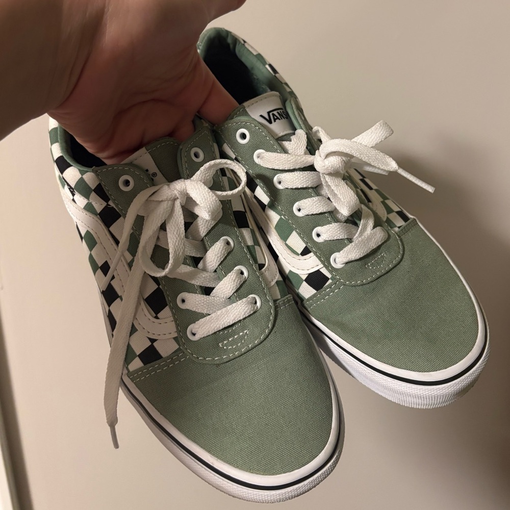 Vans boys Green Checkered Sneakers